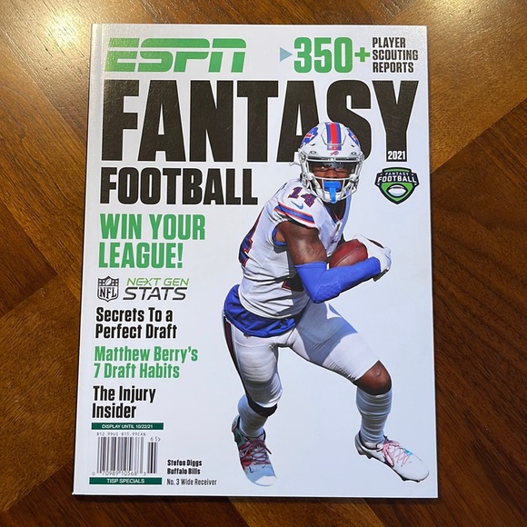 ESPN FANTASY FOOTBALL 2021 MAGAZINE - Picture 1 of 3
